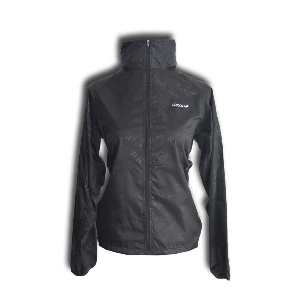 Chaqueta Rompeviento | HE | Cóndor - LOOOP antifluido montaña versatil impermeable waterproof dwr goretex tatoo explorer nike columbia north face outdoor ecuador tienda oferta saldo promociones 2x1 cupon descuento oferta capucha material