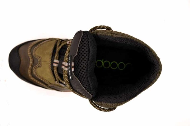 Calzado casual fashion made in ecuador mango zara massimo dutty bershka inditex tommy hilfiger hugo boss payless blash zapatilla zapatos saldo promocion descuento waterproof goretex salomon ecuador quito explorer tatoo tattoo loop zapatos montaña media montañismo senderismo hiking promo merrellB