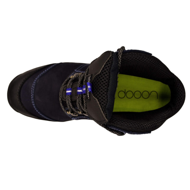 bota trekking wolf waterproof impermeable quito ecuador montañismo zapato calzado tatoo explorer north face sportiva adidas terrex merrel frontal