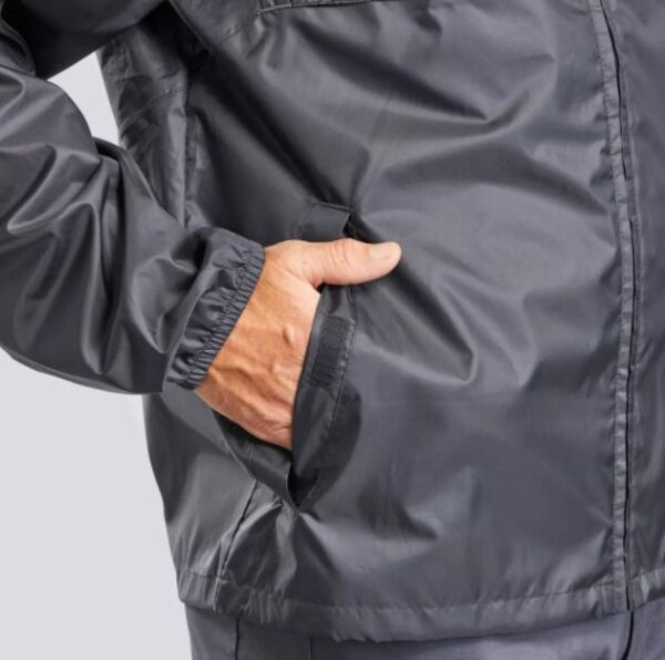 impermeable negro waterproof