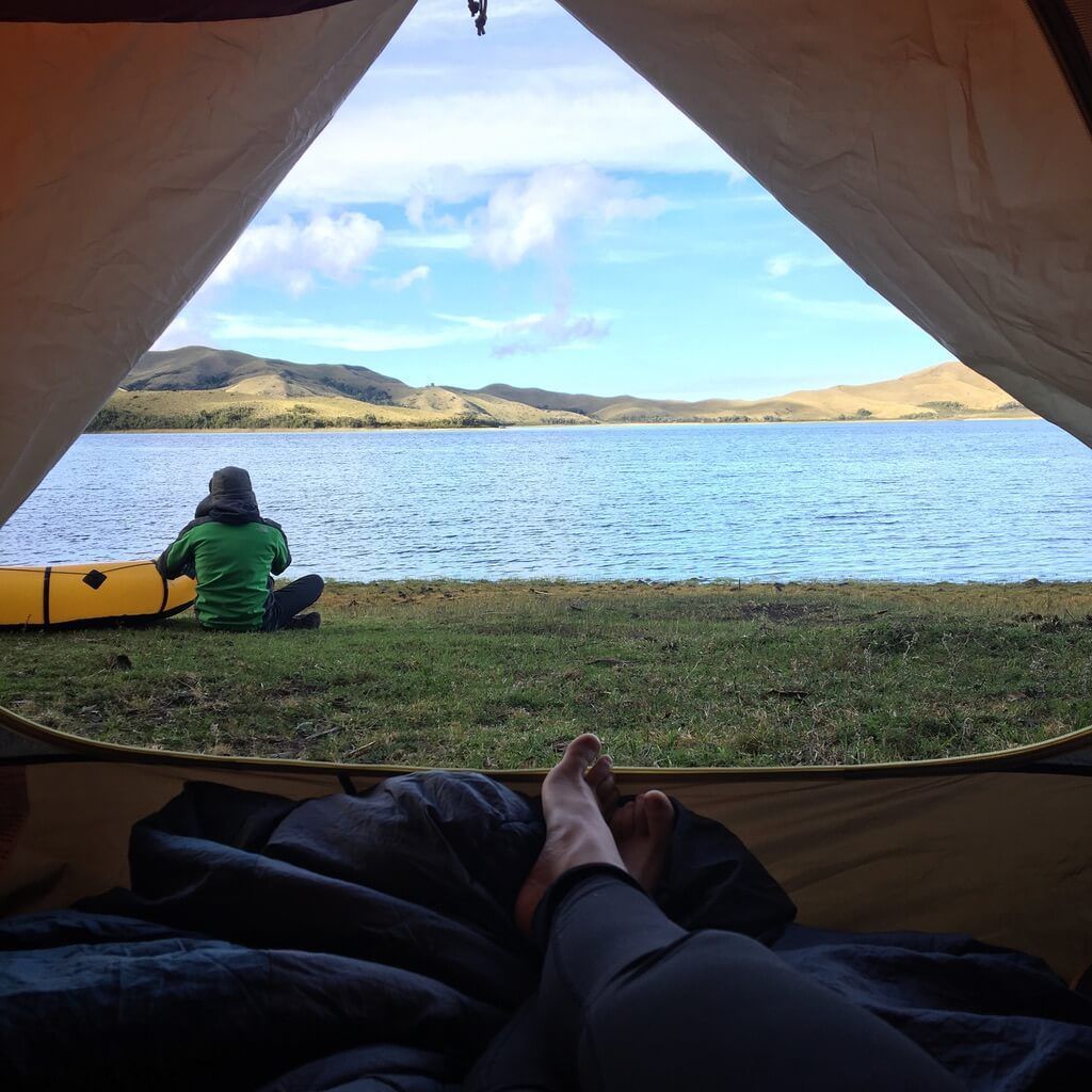 colorada sarah alegria dia tierra ecuador trekking leave behind