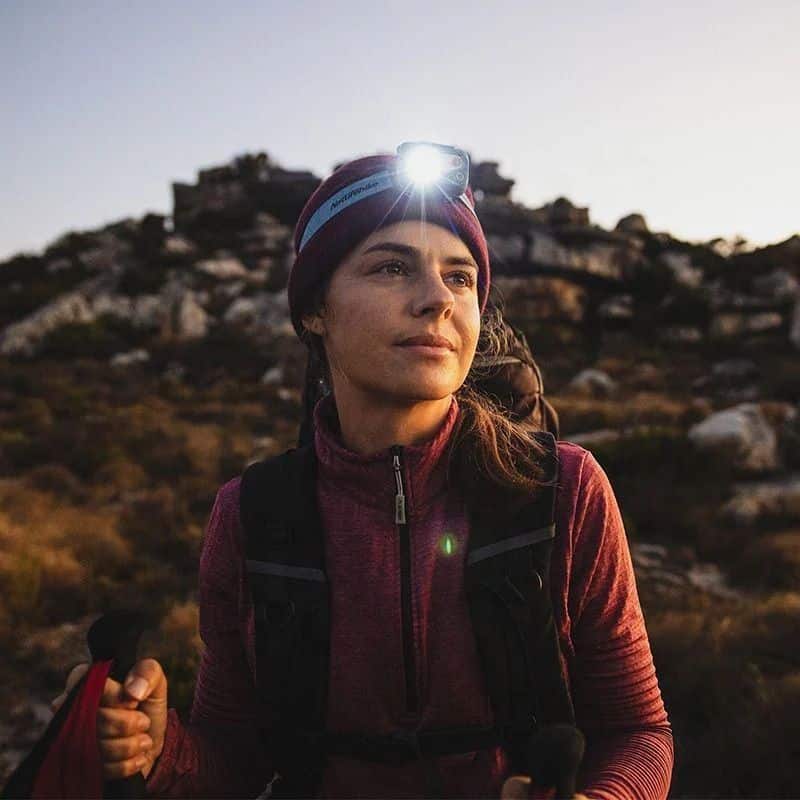 Cómo elegir una linterna frontal para las actividades outdoor?